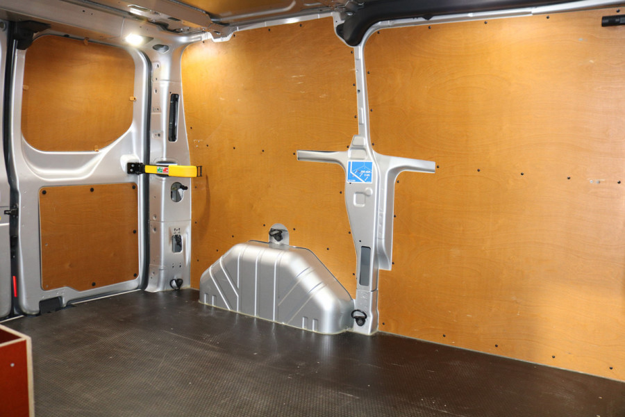 Ford Transit Custom 2.0 TDCI L1 H1 Trend Automaat