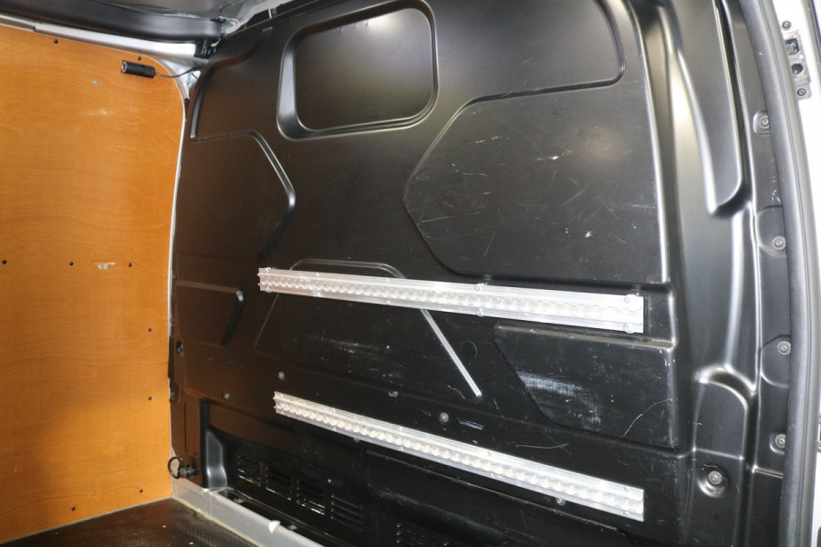 Ford Transit Custom 2.0 TDCI L1 H1 Trend Automaat