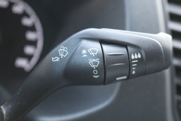 Ford Transit Custom 2.0 TDCI L1 H1 Trend Automaat