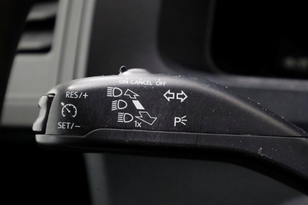 Volkswagen Transporter T6 2.0 TDI 102pk E6 L1H1 Airco/Achterklep 08-2019