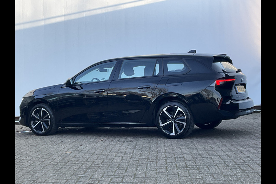 Opel Astra Sports Tourer 1.6 Turbo 260pk Hybrid PHEV Carplay Sensoren voor/achter Dab Adaptieve cruise