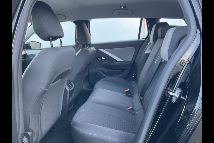 Opel Astra Sports Tourer 1.6 Turbo 260pk Hybrid PHEV Carplay Sensoren voor/achter Dab Adaptieve cruise