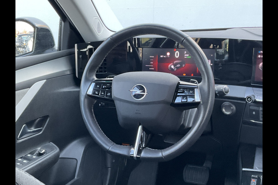 Opel Astra Sports Tourer 1.6 Turbo 260pk Hybrid PHEV Carplay Sensoren voor/achter Dab Adaptieve cruise