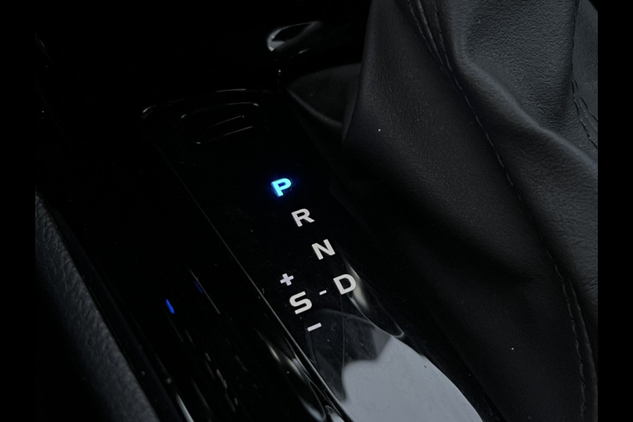 Toyota C-HR 2.0 Hybrid Dynamic | Carplay | LED | Camera | ACC