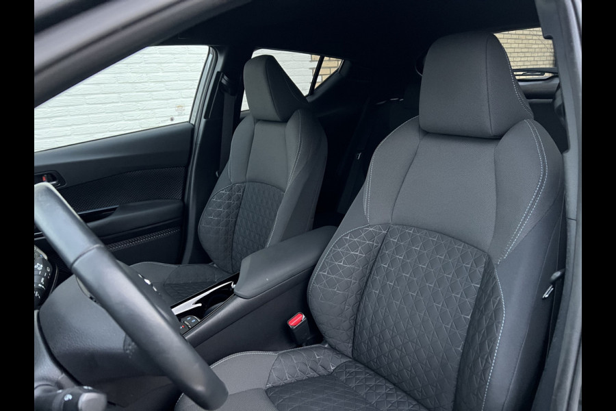 Toyota C-HR 2.0 Hybrid Dynamic | Carplay | LED | Camera | ACC