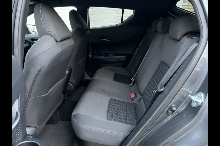 Toyota C-HR 2.0 Hybrid Dynamic | Carplay | LED | Camera | ACC