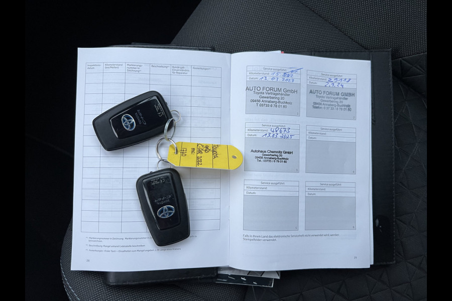 Toyota C-HR 2.0 Hybrid Dynamic | Carplay | LED | Camera | ACC