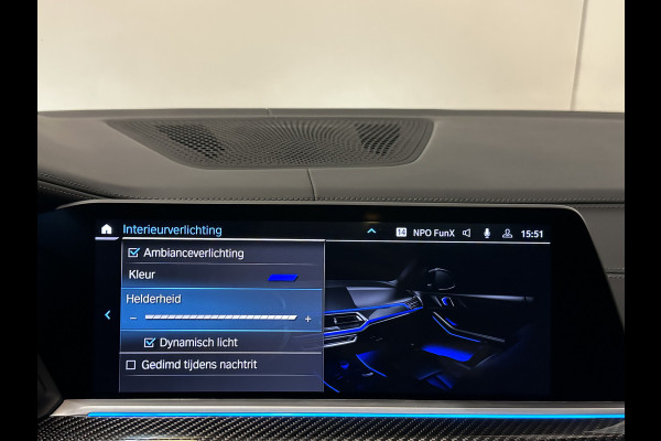 BMW X5 45e | M Sportseats | Frozen Black | Carbon | 360 Camera | Skylounce | ACC | Stoel Massage & Ventilatie | Indiv. Leder | Laser-LE Softclose | Achterasbesturing | Glasapplicatie | Stuur en achterbank verwarming | TH | 4-Zone | Isolatieglas | 22" | Bovag garantie.