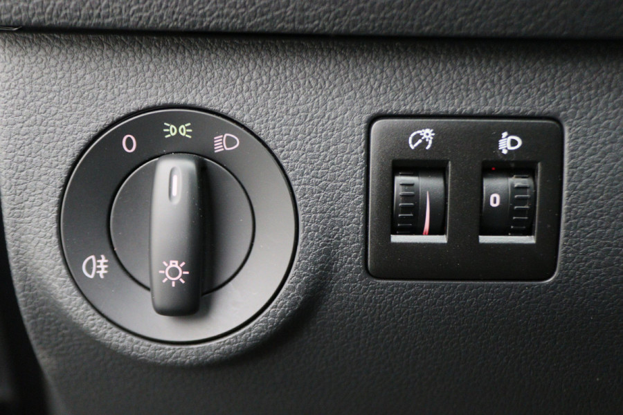 Volkswagen Caddy 2.0 TDI L1H1 102 PK Airco, Cruise, Bluetooth, Verwarmde Stoelen, Elektrisch Pakket, 15''