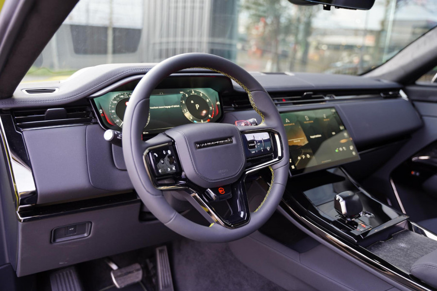 Land Rover Range Rover Sport P635 SV / Celestial Sol / Carbon