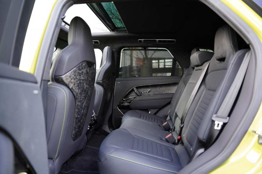 Land Rover Range Rover Sport P635 SV / Celestial Sol / Carbon