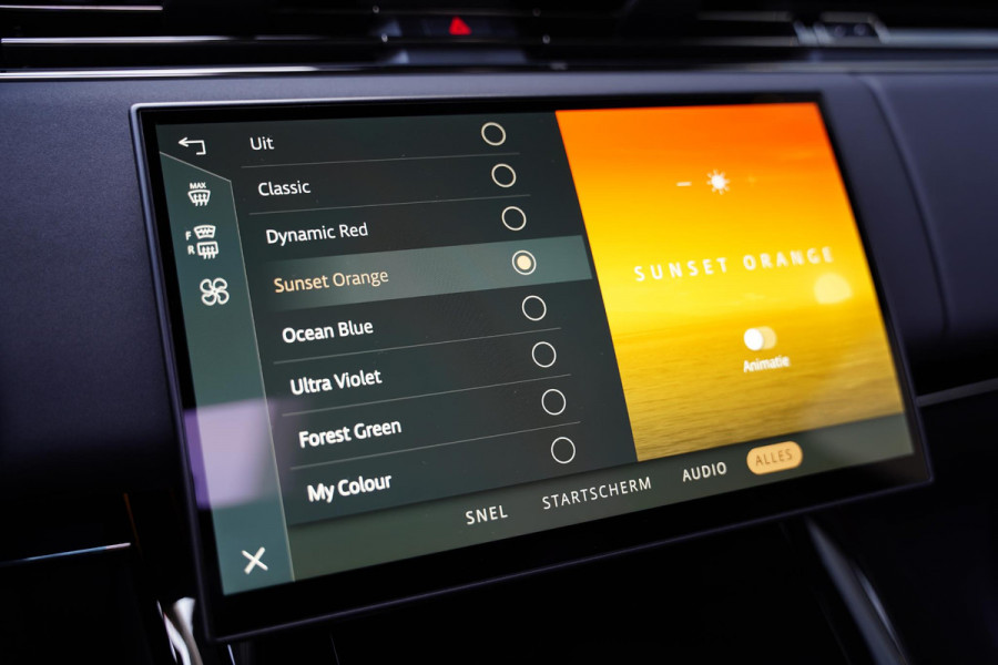 Land Rover Range Rover Sport P635 SV / Celestial Sol / Carbon