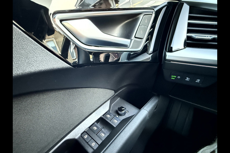 Audi Q4 e-tron 35 Advanced edition Camera, Sonos Audio, Stoelverwarming, Adap. Cruise