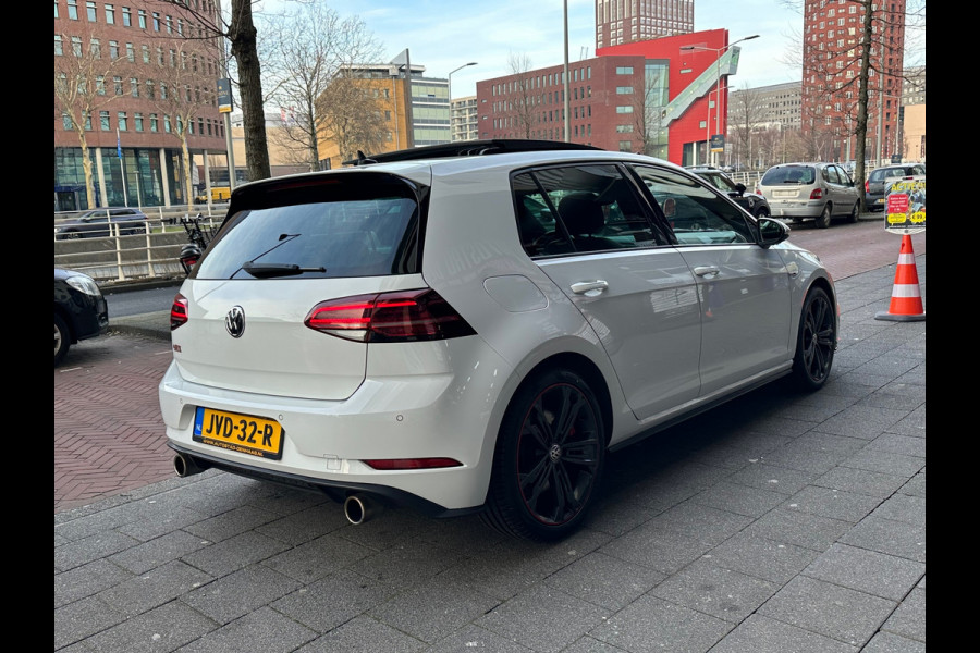 Volkswagen Golf 2.0 TSI GTI Performance Aut Leer Navi Pano