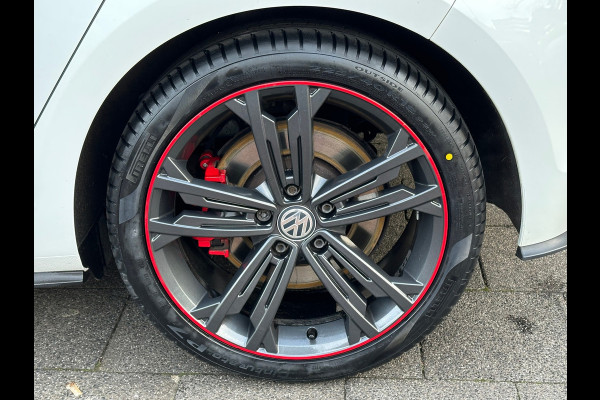 Volkswagen Golf 2.0 TSI GTI Performance Aut Leer Navi Pano