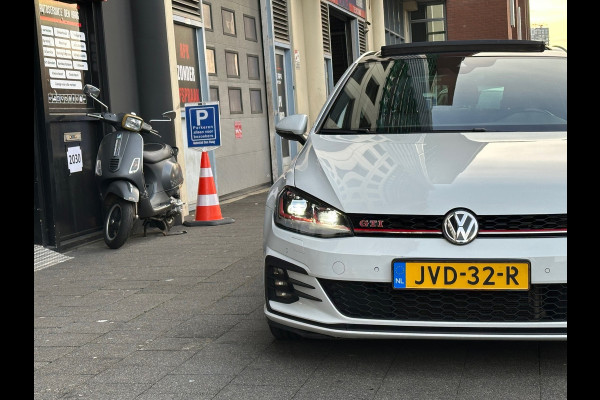Volkswagen Golf 2.0 TSI GTI Performance Aut Leer Navi Pano