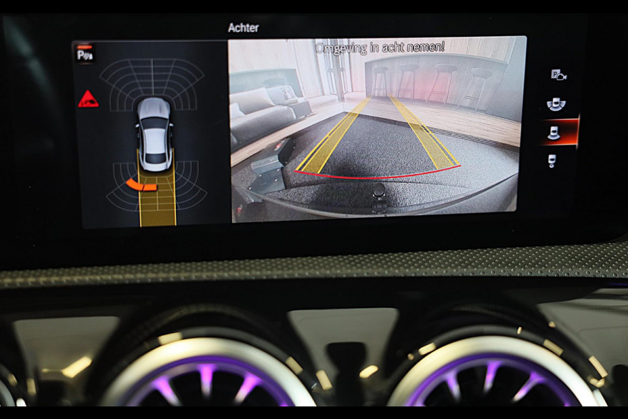 Mercedes-Benz CLA-Klasse 250 e AMG 45 Look / Memory / Elek Stoelen / Cruise Control / Camera / Open Panoramadak / Led / 18 Inch