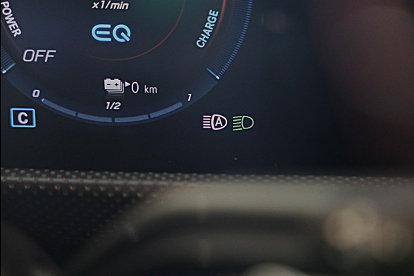 Mercedes-Benz CLA-Klasse 250 e AMG 45 Look / Memory / Elek Stoelen / Cruise Control / Camera / Open Panoramadak / Led / 18 Inch