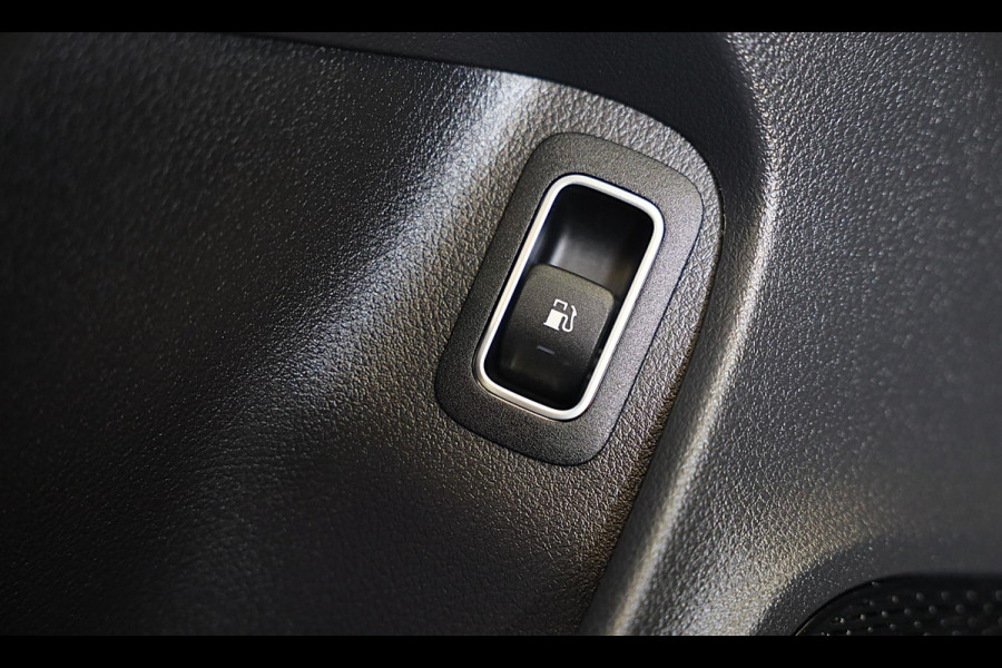 Mercedes-Benz CLA-Klasse 250 e AMG 45 Look / Memory / Elek Stoelen / Cruise Control / Camera / Open Panoramadak / Led / 18 Inch