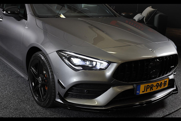Mercedes-Benz CLA-Klasse 250 e AMG 45 Look / Memory / Elek Stoelen / Cruise Control / Camera / Open Panoramadak / Led / 18 Inch