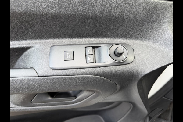 Opel Combo 1.5D L1H1 Edition CarPlay/navigatie/Cruise control/trekhaak