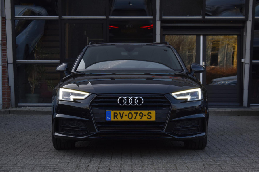 Audi A4 Avant 2.0 TFSI MHEV Sport S line black edition 3x S-line Keyless Leder Matrix