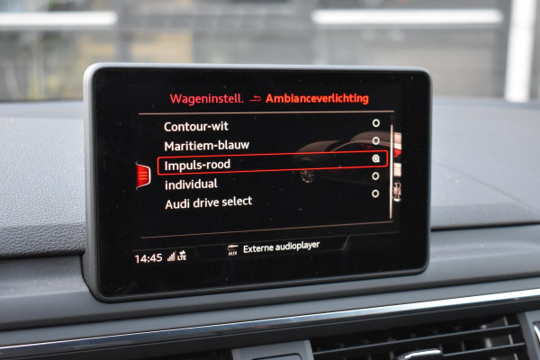 Audi A4 Avant 2.0 TFSI MHEV Sport S line black edition 3x S-line Keyless Leder Matrix