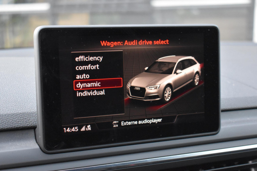 Audi A4 Avant 2.0 TFSI MHEV Sport S line black edition 3x S-line Keyless Leder Matrix