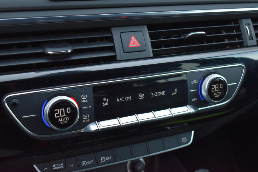 Audi A4 Avant 2.0 TFSI MHEV Sport S line black edition 3x S-line Keyless Leder Matrix