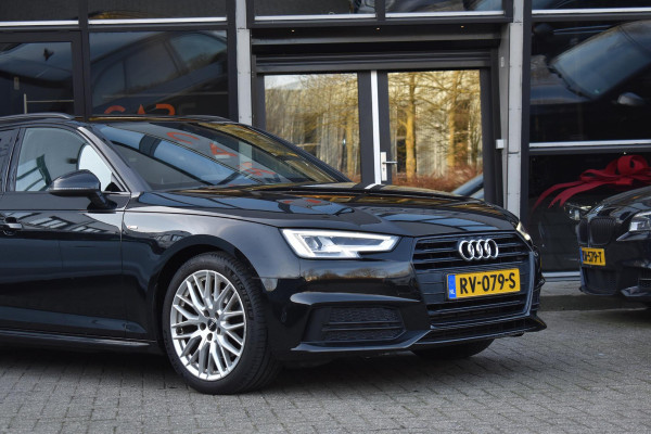 Audi A4 Avant 2.0 TFSI MHEV Sport S line black edition 3x S-line Keyless Leder Matrix