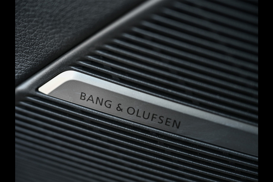Audi Q8 55 TFSI e quattro Pro Line S · Panoramadak · S-seats met massage · Stoelverwarming en ventilatie · Ambiance interieur · B&O Soun