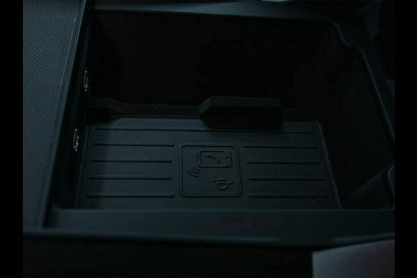 Audi Q8 55 TFSI e quattro Pro Line S · Panoramadak · S-seats met massage · Stoelverwarming en ventilatie · Ambiance interieur · B&O Soun