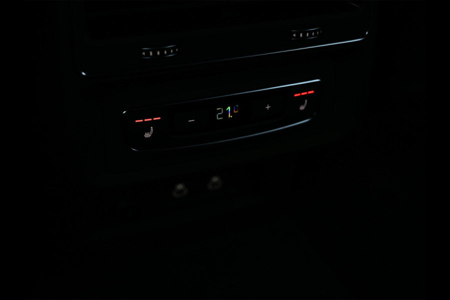 Audi Q8 55 TFSI e quattro Pro Line S · Panoramadak · S-seats met massage · Stoelverwarming en ventilatie · Ambiance interieur · B&O Soun