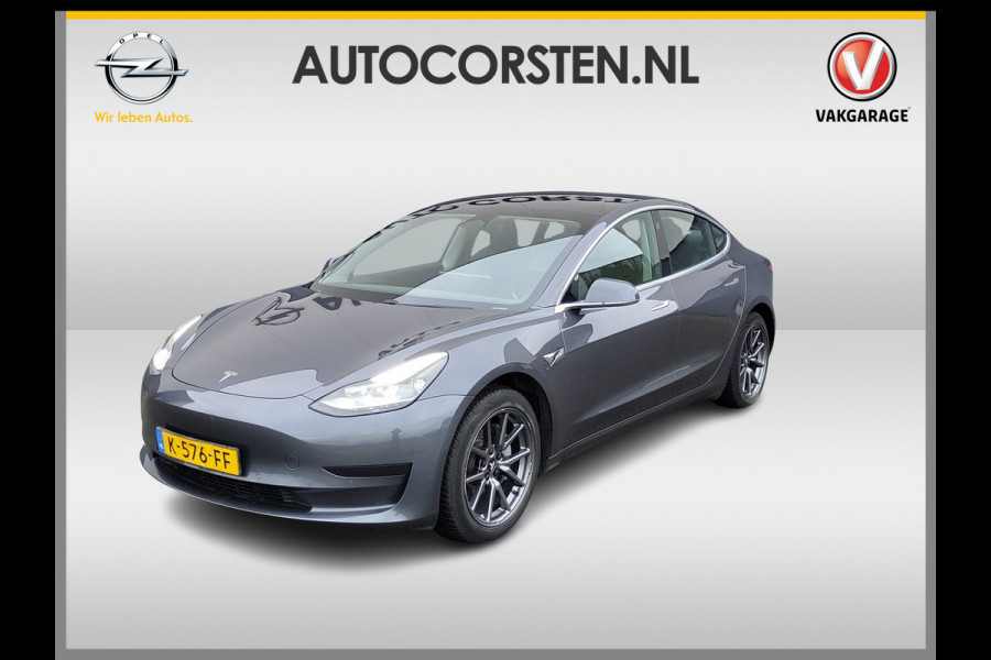 Tesla Model 3 RWD SR plus 325PK SOH 91% Trekhaak Lmv 18" AutoPilot FSD Leder Panoramadak Adaptive-Cruise Camera's Elektr.-Stuur+Stoelen+Spiege Navi LED Comfortstoelen ACC DAB Voorverwarmen interieur via App Keyless One-Pedal-Drive Origineel Nederlandse Auto 1.000KG Trekgewicht
