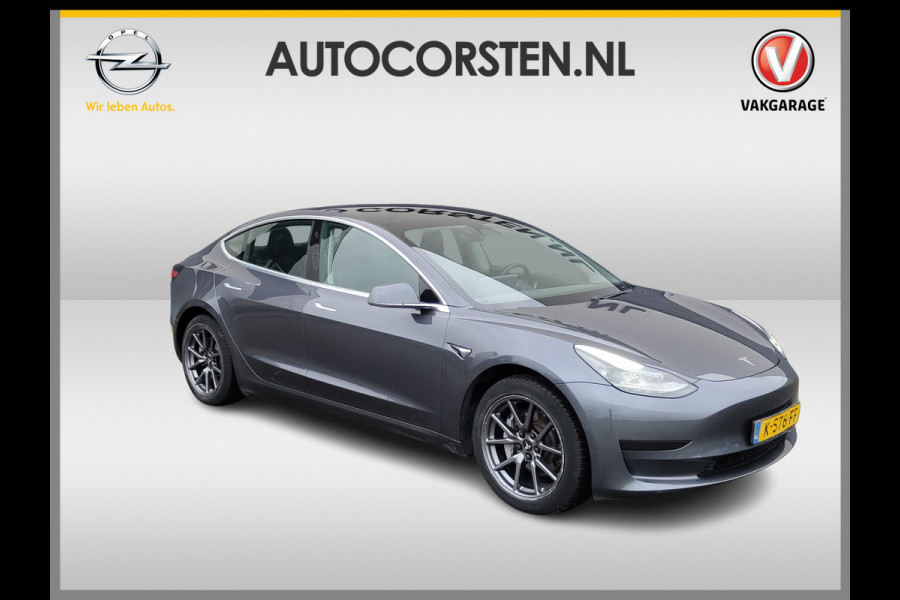 Tesla Model 3 RWD SR plus 325PK SOH 91% Trekhaak Lmv 18" AutoPilot FSD Leder Panoramadak Adaptive-Cruise Camera's Elektr.-Stuur+Stoelen+Spiege Navi LED Comfortstoelen ACC DAB Voorverwarmen interieur via App Keyless One-Pedal-Drive Origineel Nederlandse Auto 1.000KG Trekgewicht