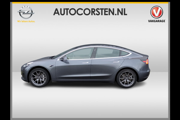 Tesla Model 3 RWD SR plus 325PK SOH 91% Trekhaak Lmv 18" AutoPilot FSD Leder Panoramadak Adaptive-Cruise Camera's Elektr.-Stuur+Stoelen+Spiege Navi LED Comfortstoelen ACC DAB Voorverwarmen interieur via App Keyless One-Pedal-Drive Origineel Nederlandse Auto 1.000KG Trekgewicht