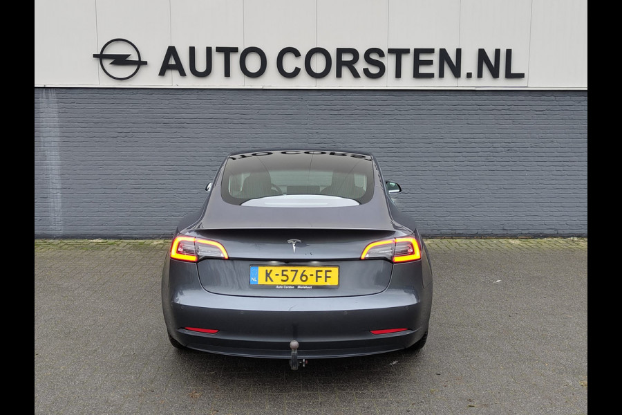 Tesla Model 3 RWD SR plus 325PK SOH 91% Trekhaak Lmv 18" AutoPilot FSD Leder Panoramadak Adaptive-Cruise Camera's Elektr.-Stuur+Stoelen+Spiege Navi LED Comfortstoelen ACC DAB Voorverwarmen interieur via App Keyless One-Pedal-Drive Origineel Nederlandse Auto 1.000KG Trekgewicht