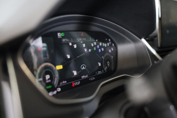 Audi Q5 Sportback 55 TFSI e Quattro SQ5 Look / FACELIFT / Carbon / Digital Cockpit / Dode Hoek / Lane Assist / Open Pano / 21 Inch