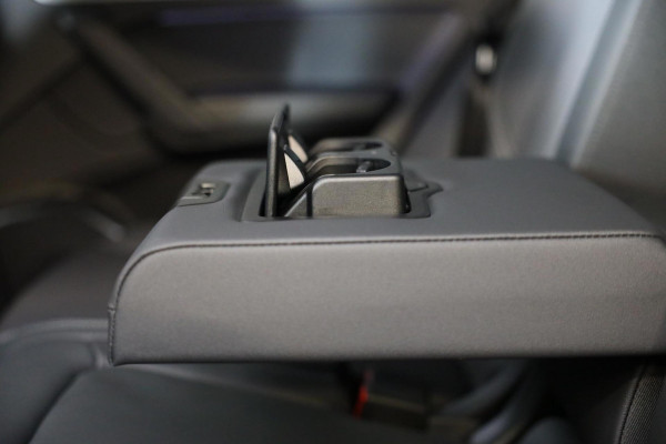 Audi Q5 Sportback 55 TFSI e Quattro SQ5 Look / FACELIFT / Carbon / Digital Cockpit / Dode Hoek / Lane Assist / Open Pano / 21 Inch