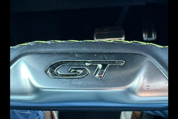 Peugeot e-2008 EV GT 50 kWh, elect. te openen panoramadak, achteruitrijcamera, 1/2 lederen sportinterieur, 17 inch, adaptief cruis