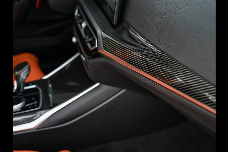 BMW 3 Serie M3 xDrive Competition · NL Auto · Harman Kardon · Memory seats · Carbon interieur delen · Ambiance sfeer verlichting