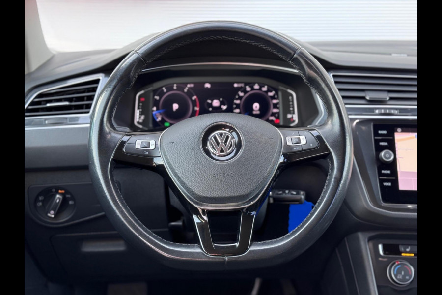 Volkswagen Tiguan 1.5 TSI R-Line Virtual/Dynaudio/Trekhaak