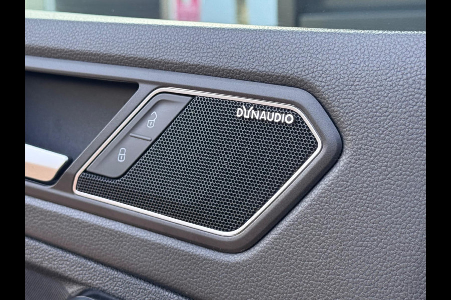 Volkswagen Tiguan 1.5 TSI R-Line Virtual/Dynaudio/Trekhaak