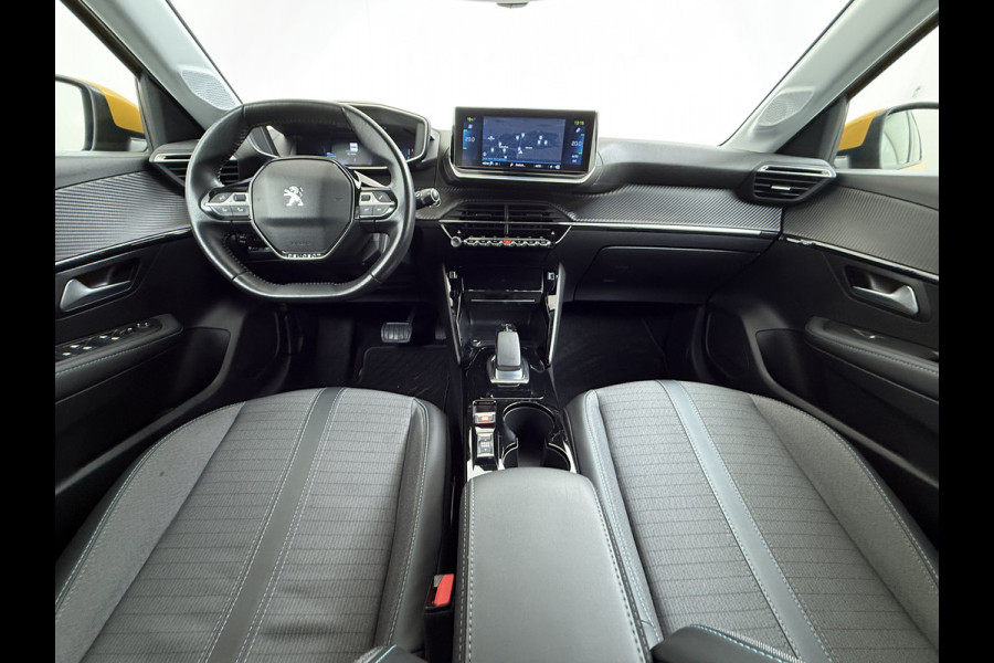 Peugeot e-208 EV Allure Première 50kWh SOH 89% Navi Ecc Stoelverwarming 360°Camera Apple Carplay Android Auto Cruise Control Pdc Led Lmv 16" Privacy Glas DAB+ Keyless Rijstrooksensor 1e Eigenaar Origineel Nederlandse Auto Dealeronderhouden