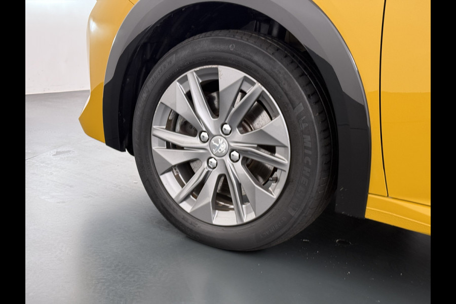 Peugeot e-208 EV Allure Première 50kWh SOH 89% Navi Ecc Stoelverwarming 360°Camera Apple Carplay Android Auto Cruise Control Pdc Led Lmv 16" Privacy Glas DAB+ Keyless Rijstrooksensor 1e Eigenaar Origineel Nederlandse Auto Dealeronderhouden