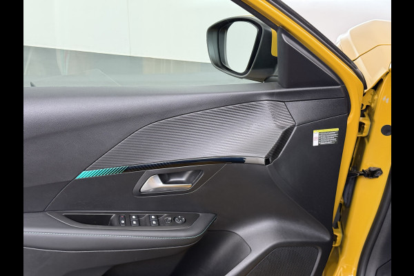 Peugeot e-208 EV Allure Première 50kWh SOH 89% Navi Ecc Stoelverwarming 360°Camera Apple Carplay Android Auto Cruise Control Pdc Led Lmv 16" Privacy Glas DAB+ Keyless Rijstrooksensor 1e Eigenaar Origineel Nederlandse Auto Dealeronderhouden