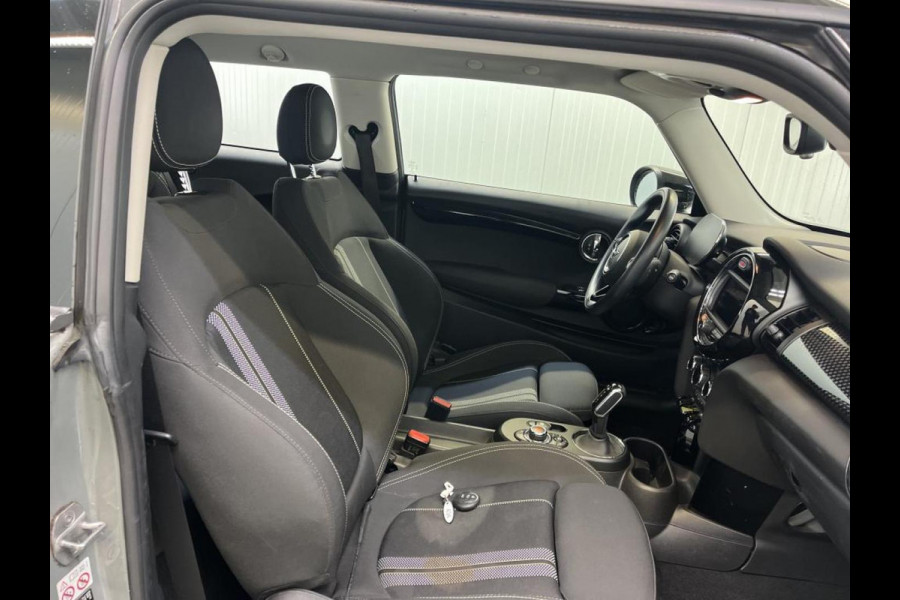 MINI Mini Electric Basic 33 kWh Airco ECC Navi Carplay Cruise Control Full LED Virtual Cockpit