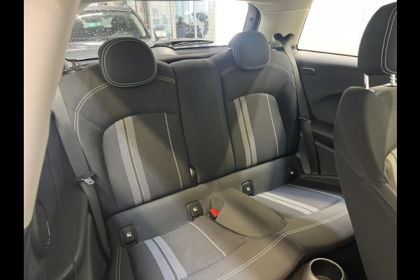 MINI Mini Electric Basic 33 kWh Airco ECC Navi Carplay Cruise Control Full LED Virtual Cockpit