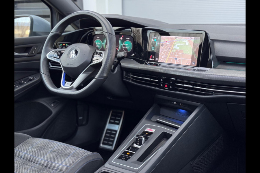 Volkswagen Golf 1.4 eHybrid GTE Pano/Sfeer/ACC