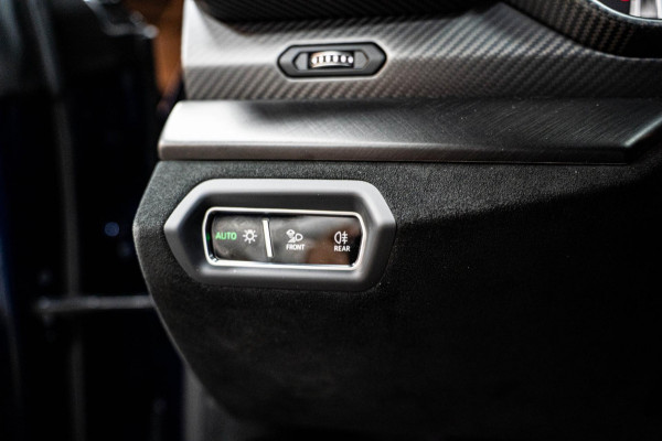 Lamborghini Urus Performante FULLCARBON|AKRA|B&O|PANO